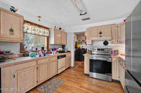 110 Palm Avenue, Crescent City FL - photo 16 of 47