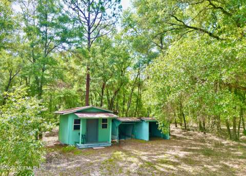 8232 Swan Lake Road, Melrose FL - photo 8 of 55