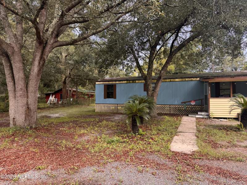 2 bedroom Mobile Home at 85187 Joann Road, Yulee Woods, Yulee — photo 4