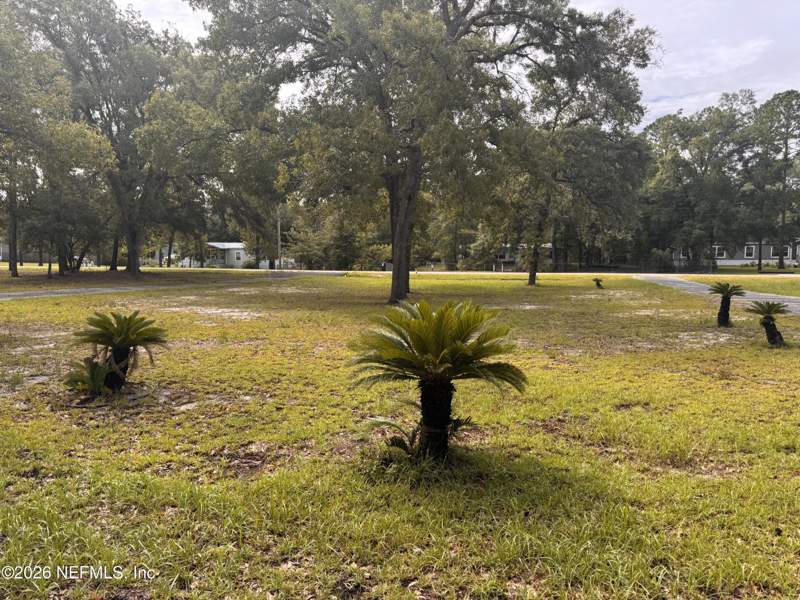 2 bedroom Mobile Home at 85187 Joann Road, Yulee Woods, Yulee — photo 5