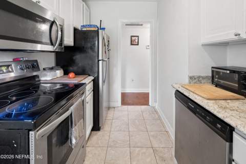 137 W Washington Street, Starke FL - photo 12 of 33