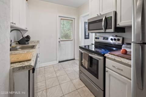 137 W Washington Street, Starke FL - photo 7 of 33