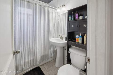 137 W Washington Street, Starke FL - photo 15 of 33