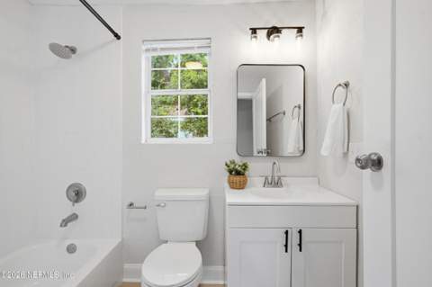 2202 W 1st Street, Jacksonville FL - photo 17 of 43