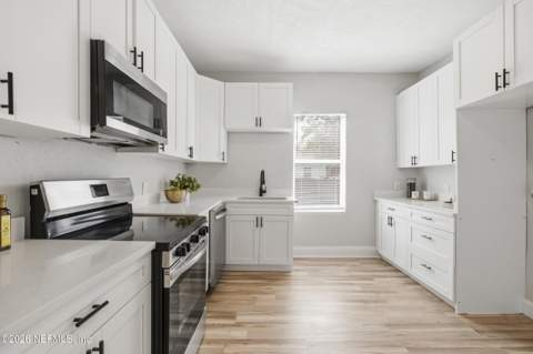 2202 W 1st Street, Jacksonville FL - photo 19 of 43