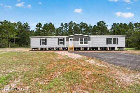 28122 Trinity Lane, Hilliard FL - photo 8 of 65