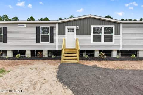 28122 Trinity Lane, Hilliard FL - photo 9 of 65
