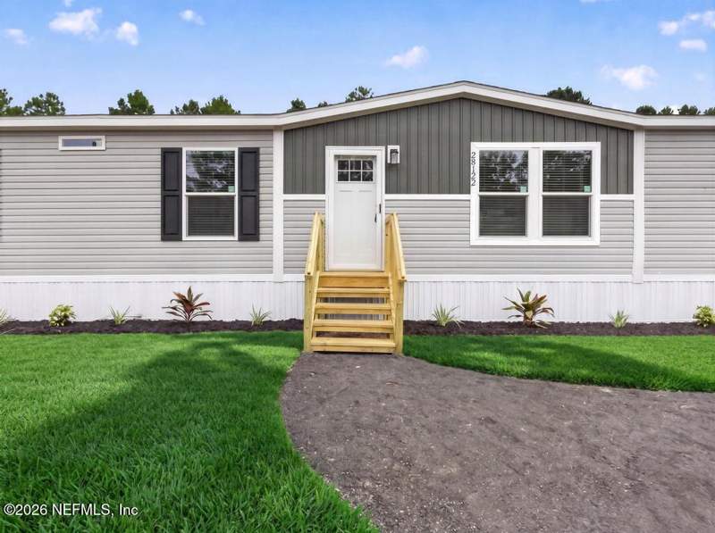 5 bedroom Mobile Home at 28122 Trinity Lane, Nassau, Hilliard — photo 4
