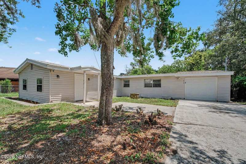 3 bedroom Single Family Residence at 919 Crest Drive, Westgate, Jacksonville — photo 1