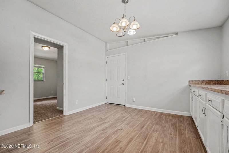 3 bedroom Single Family Residence at 919 Crest Drive, Westgate, Jacksonville — photo 4