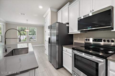 4681 Marilyn Anne Drive, Jacksonville FL - photo 14 of 48