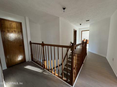 3832 Sandy Shores Drive, Jacksonville FL - photo 13 of 48