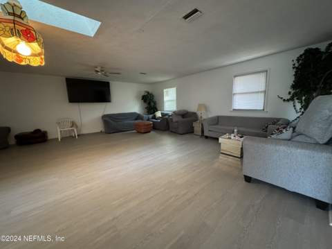 3832 Sandy Shores Drive, Jacksonville FL - photo 22 of 48