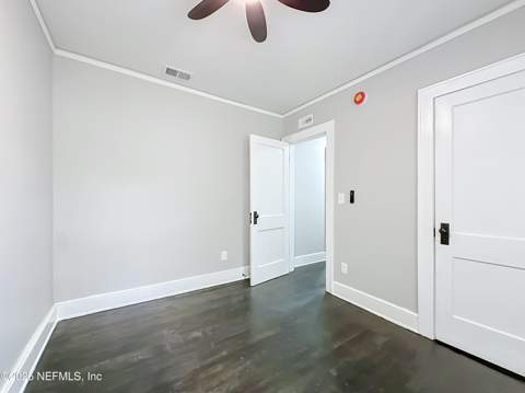 153 E 43rd Street, Jacksonville FL - photo 18 of 40