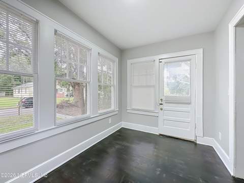 153 E 43rd Street, Jacksonville FL - photo 24 of 40