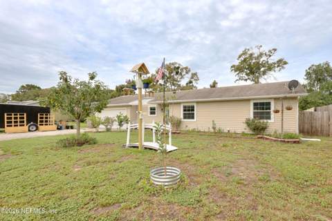 2084 Broad Oak Drive, Jacksonville FL - photo 6 of 35