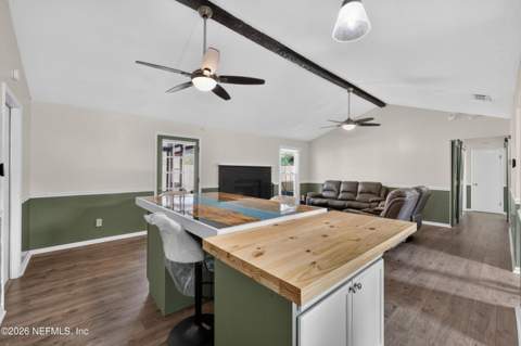 2084 Broad Oak Drive, Jacksonville FL - photo 13 of 35