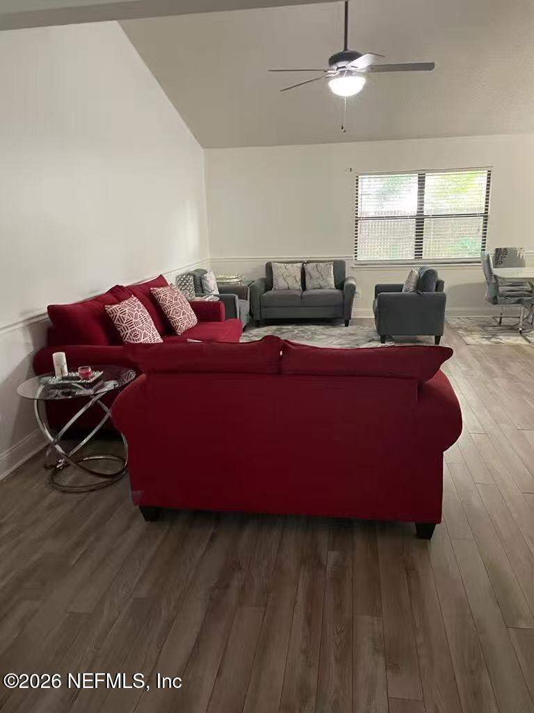 3 bedroom Single Family Residence at 11020 Alumni Way, Woodland Station, Jacksonville — photo 5