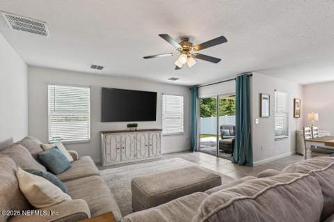 77074 Crosscut Way, Yulee FL - photo 15 of 49
