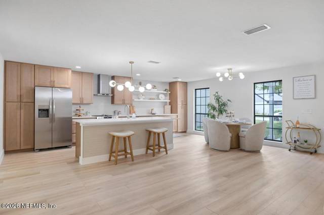 138 BERMUDA Court