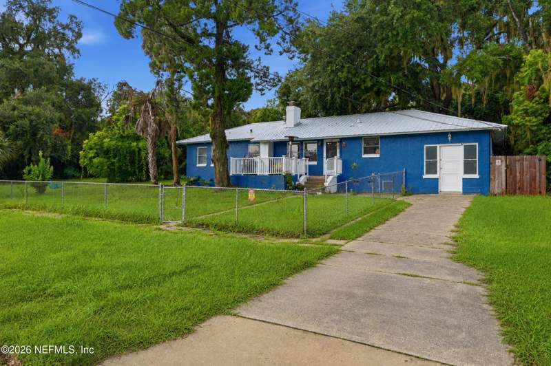 3 bedroom Single Family Residence at 322 S 17th Street, Palatka, Palatka — photo 2
