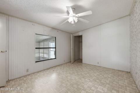 100 Alligator Circle, Crescent City FL - photo 10 of 18