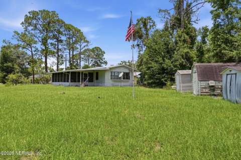 100 Alligator Circle, home for sale in Crescent City 32112