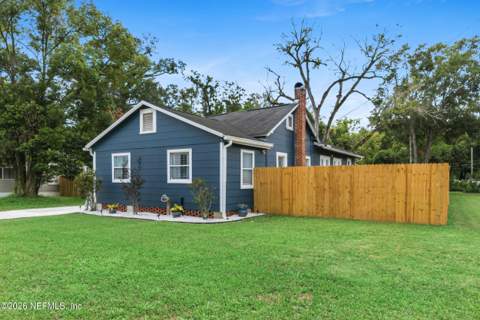 1574 Hamilton Street, Jacksonville FL - photo 6 of 32