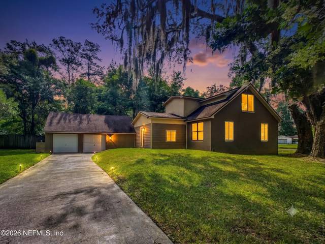 9777 CARBONDALE Drive