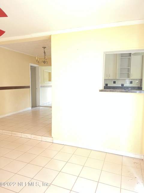 5715 Wiltshire Street, Jacksonville FL - photo 6 of 16