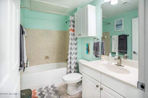 8539 Gate Parkway #1433, Jacksonville FL - photo 19 of 32