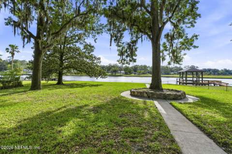 970 Glynlea Road, Jacksonville FL - photo 9 of 23