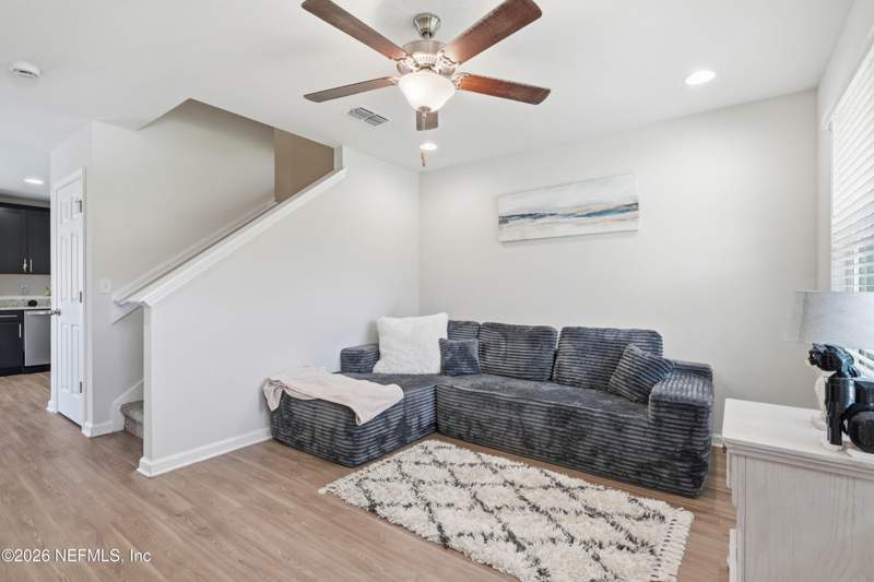 3 bedroom Single Family Residence at 3001 Harbison Street, Garden City, Jacksonville — photo 4