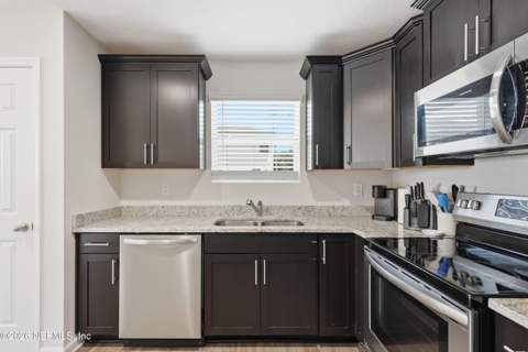 3001 Harbison Street, Jacksonville FL - photo 10 of 23