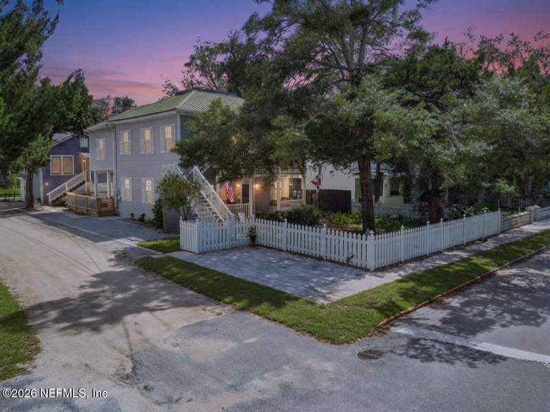 7 bedroom Single Family Residence at 13 Rohde Avenue, Rohde Addition, St. Augustine — photo 4