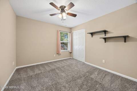 6033 Peeler Road, Jacksonville FL - photo 17 of 28