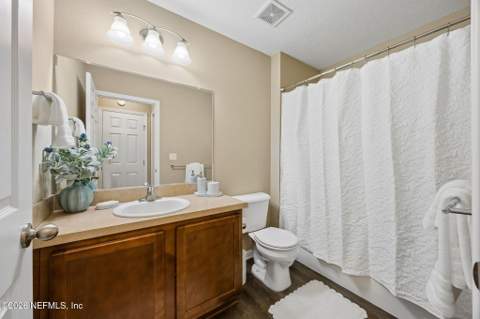 6033 Peeler Road, Jacksonville FL - photo 19 of 28