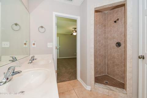 8450 Maple Street, Jacksonville FL - photo 12 of 15