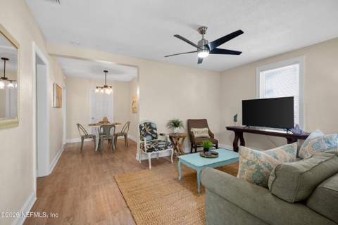 4839 Appleton Avenue, Jacksonville FL - photo 9 of 50