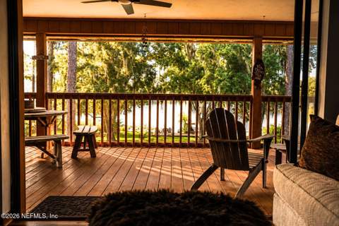303 Riley Lake Drive, Hawthorne FL - photo 9 of 68