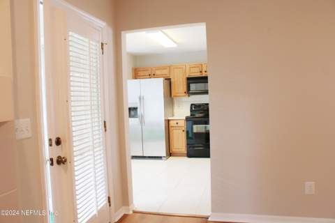 8229 Provincial Circle, Jacksonville FL - photo 6 of 22