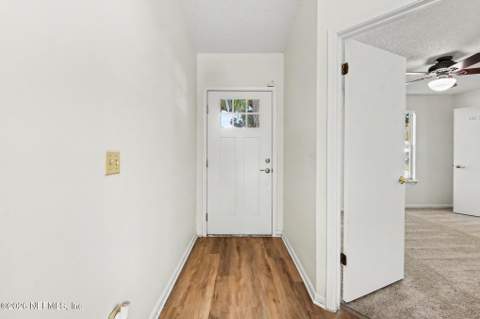 3059 Portulaca Avenue, Jacksonville FL - photo 7 of 32