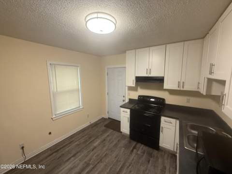 5332 Commonwealth Avenue, Jacksonville FL - photo 10 of 17