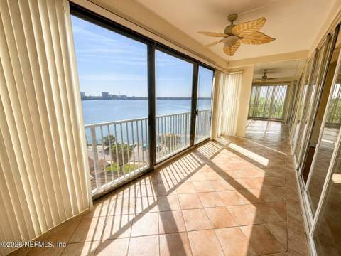 1560 Lancaster Terrace #706, Jacksonville FL - photo 14 of 23