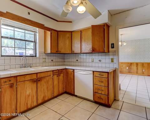 3840 Harbor View Court, Jacksonville FL - photo 12 of 40