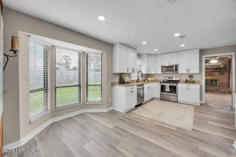 2275 Foxwood Drive, Orange Park FL - photo 20 of 79
