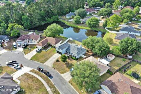 7885 Steamboat Springs Court, Jacksonville FL - photo 6 of 23