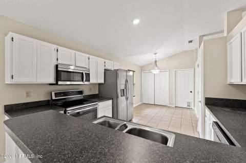 2329 Side Wheel Court, Fleming Island FL - photo 8 of 29