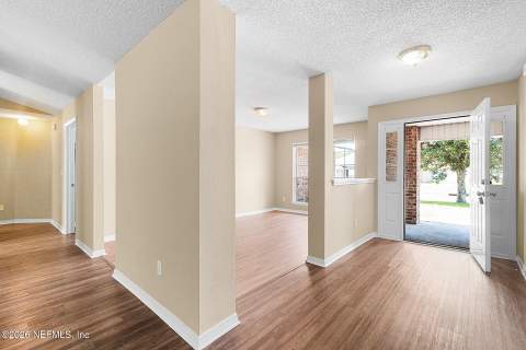 1301 McGirts Creek Drive, Jacksonville FL - photo 16 of 44