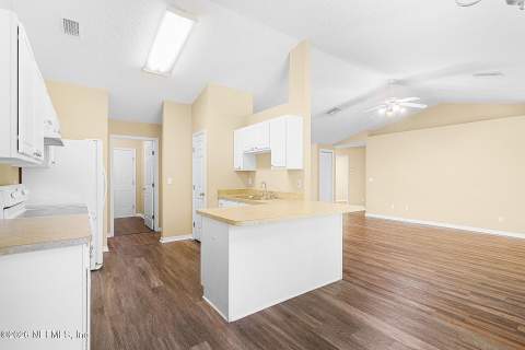 1301 McGirts Creek Drive, Jacksonville FL - photo 11 of 44